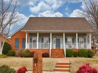 311 Bay Hill Way, Huntsville, AL 35824-1335