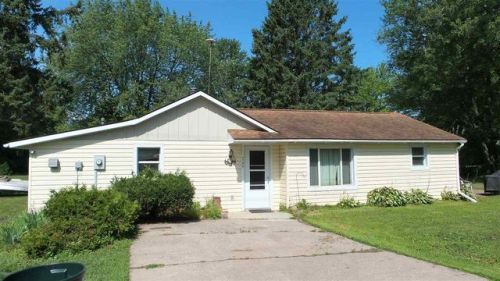 709 Oak St, Longwood, WI 54498-9451