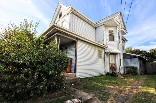 1011 Gaskill Ave, Jeannette, PA 15644-3307
