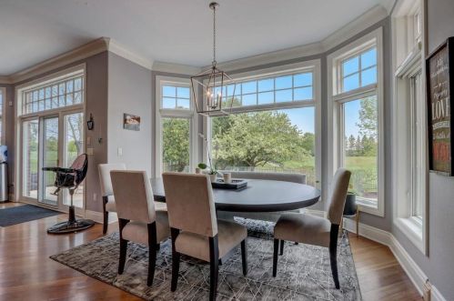 917 Evergreen Cir, Chenequa WI  53029-8636 exterior