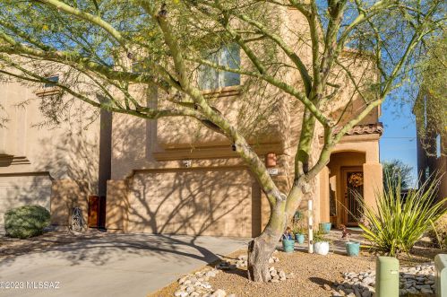 2240 Morning Dream Ln, Tucson, AZ 85741-3882