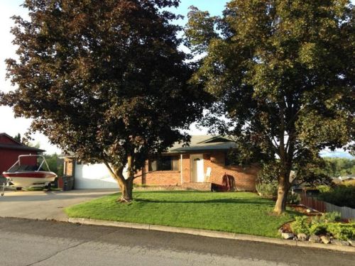 1602 Hawthorne Ave, Colville, WA 99114-9333