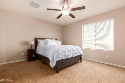 3821 79th Dr, Phoenix AZ  85033-3501 exterior