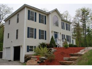 67 Lynn Grove Rd, Northwood, NH 03261-3828