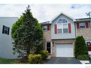 4197 Cheyenne Ct, Schnecksville, PA 18078-2651