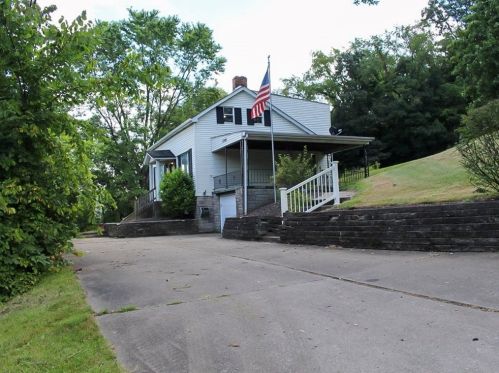 3793 Millers Run Rd, Mc Donald, PA 15057-2855