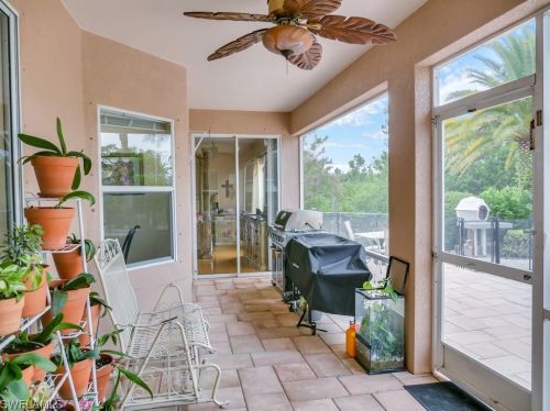 3265 52nd Ave, Naples FL  34120-4405 exterior