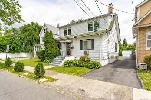 15 Birch St, Mount Vernon, NY 10552-1801