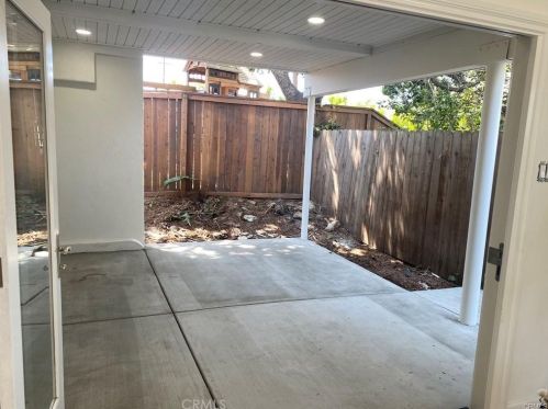 1143 23rd St, Manhattan Beach CA  90266-2927 exterior