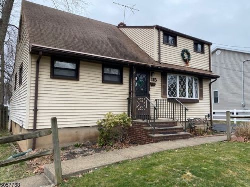 115 La Grande Ave, Fanwood, NJ 07023-1556