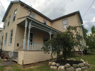 5 4th Ave, Low Hampton, NY 12887-1607