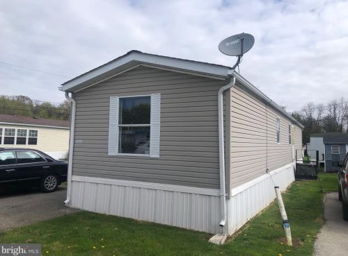 226 Dana Dr, Norristown, PA 19403-1246