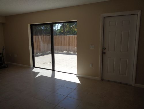 505 5th Way, West Palm Beach FL  33407-6671 exterior