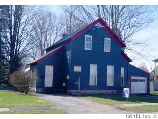 52 3rd St, Empeyville, NY 13316-1132
