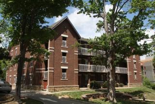 610 Lafayette St, Fayetteville AR  72701-4138 exterior