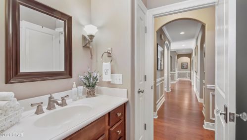 1724 40th Pl, Lynn Haven FL  32444-5304 exterior