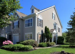 18 Raleigh Ct, Basking Ridge NJ  07920-3801 exterior