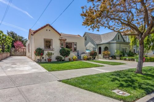 264 J St, Benicia, CA 94510-3133