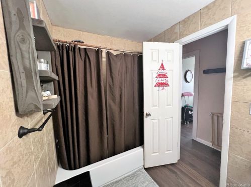 9345 Perry St, Westminster CO 80031-6442 exterior