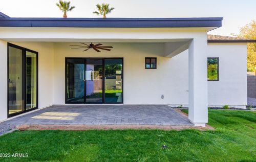 4039 Avalon Dr, Phoenix AZ  85018-7105 exterior