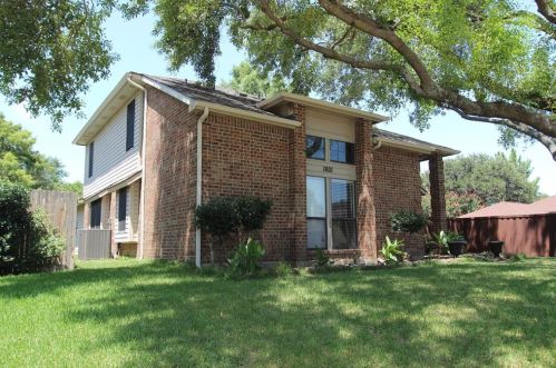 1601 Cayman Cir, Plano TX  75025-2870 exterior