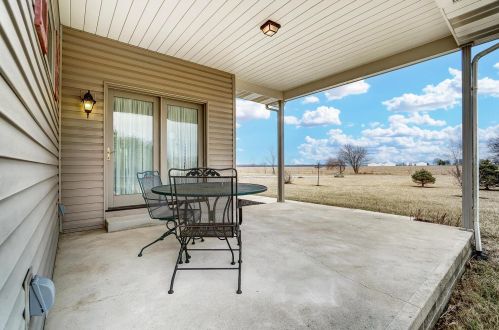 7115 Van Wagener Rd, London OH  43140-8425 exterior