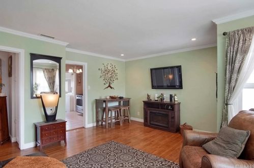 15132 Doty Ave, Lawndale CA  90260-2318 exterior