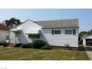 30051 Truman Ave, Willowick, OH 44092-1723