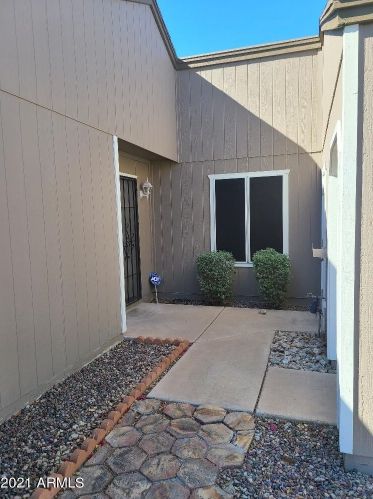 7028 41 St, Phoenix AZ 85044-6799 exterior