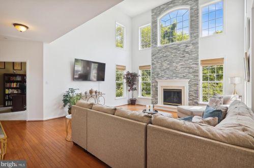 4401 Burkes Promise Dr, Bowie MD  20720-4698 exterior