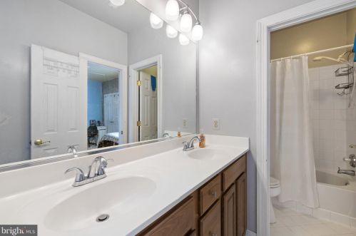 14540 Brinestone Pl, Haymarket VA  20169-2640 exterior