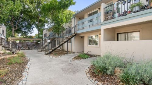 1412 Cherry St, Chico CA  95926-3780 exterior