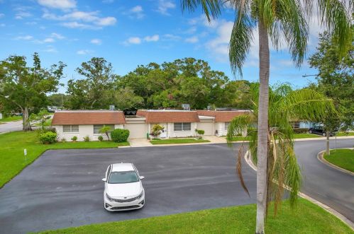 8210 Vendome Blvd, Pinellas Park, FL 33781-1136