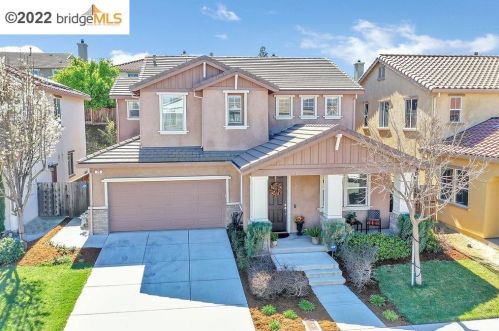 28 Coos Bay Ct, West Pittsburg, CA 94565-7932