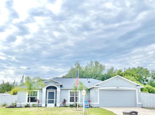 1602 Roble Ln, Deltona, FL 32738-5379