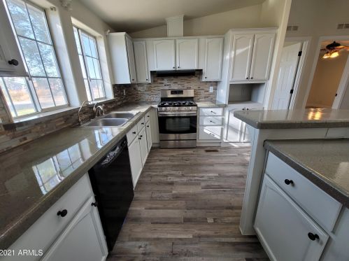 3203 198th Ave, Buckeye, AZ 85326-6694