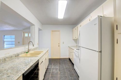 509 Rye Ln, Delray Beach FL  33444-3951 exterior