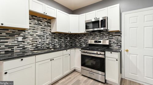 722 Vine St, Camden NJ  08102-1830 exterior