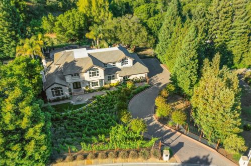 13506 Deer Trail Ct, Saratoga, CA 95070-9737