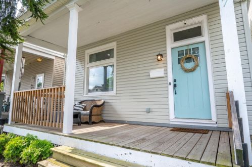 1817 Elm Ave, Cincinnati, OH 45212-2525