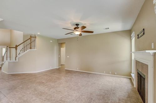 125 Sweet Gum, Uhland TX  78640-5961 exterior