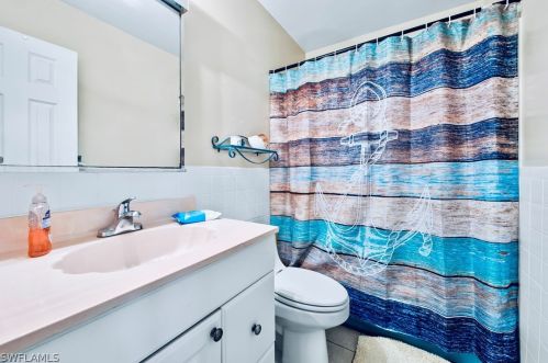 18 Dawn Flower Cir, Lehigh Acres FL 33936-7355 exterior