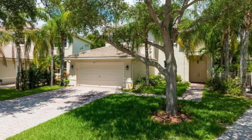 4157 Onega Cir, West Palm Beach, FL 33409-7855