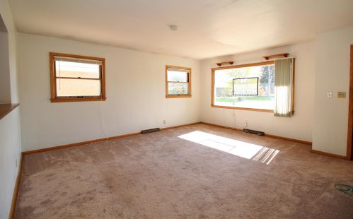 6700 Bottsford Ave, Milwaukee WI 53221-2128 exterior