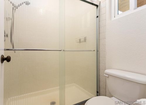 2707 Via Colima, Carlsbad CA  92010-1377 exterior