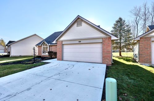 452 Woodside Pl, Bellefontaine OH  43311-1597 exterior