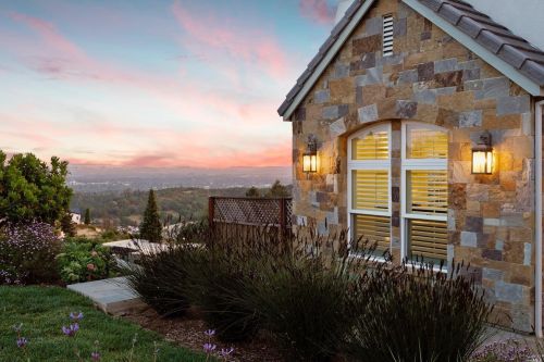 3857 Royal Manor Pl, Santa Rosa, CA 95404-7642