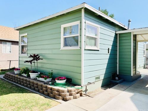 314 57th St, Long Beach, CA 90805-4610
