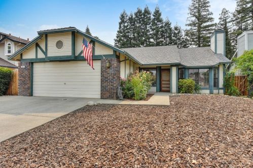 147 Arbuckle Ave, Folsom, CA 95630-5408