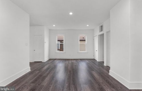 252 Greenwich Ave, West Deptford NJ  08066-2229 exterior